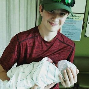 Meet your Posher, Aleks